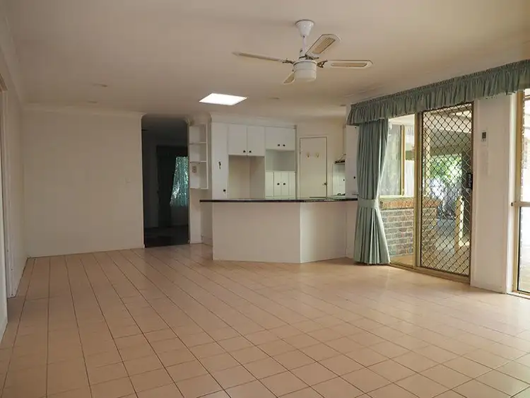 Fourth view of Homely house listing, 10 Toddington St, Chapel Hill QLD 4069