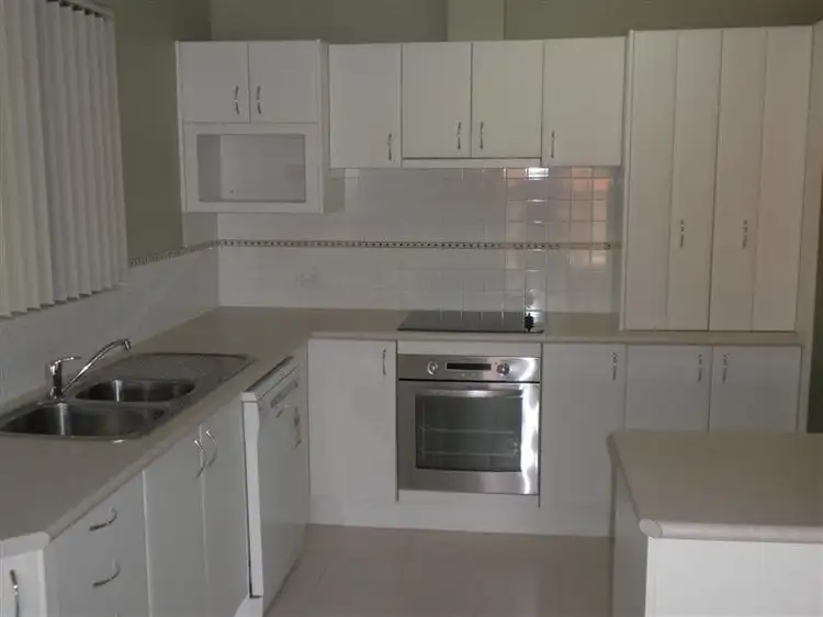 Fourth view of Homely semi-detached listing, 1 Davis Place, Hamersley WA 6022