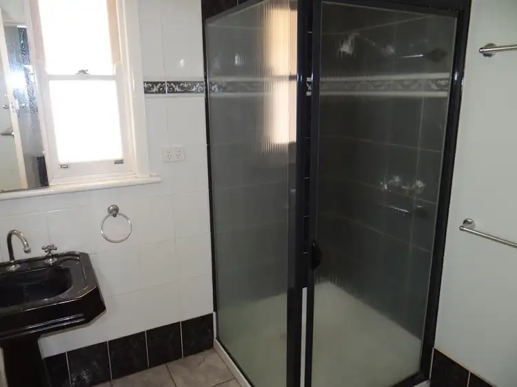 Fifth view of Homely house listing, 6867 Great Alpine Road, Porepunkah VIC 3740