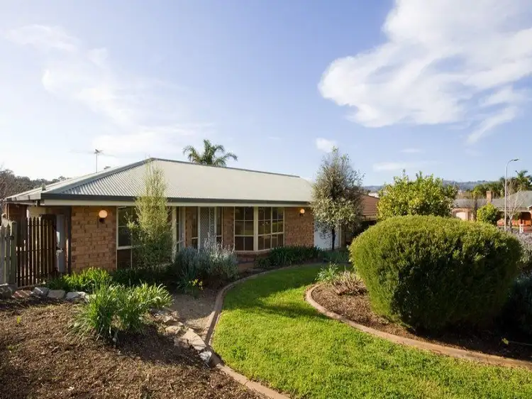 19 HEATHER COURT, Paradise SA 5075
