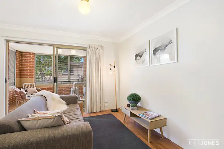 4/43 Galway Street, Greenslopes QLD 4120