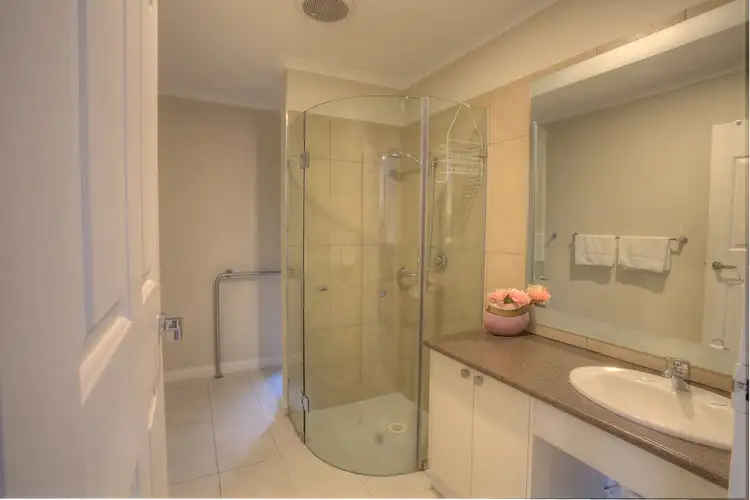 Sixth view of Homely unit listing, 6/12 Gavan Street, Bright VIC 3741