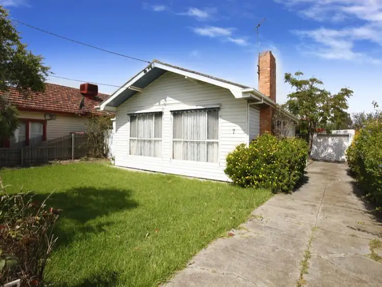 7 McIntosh Road, Altona North VIC 3025