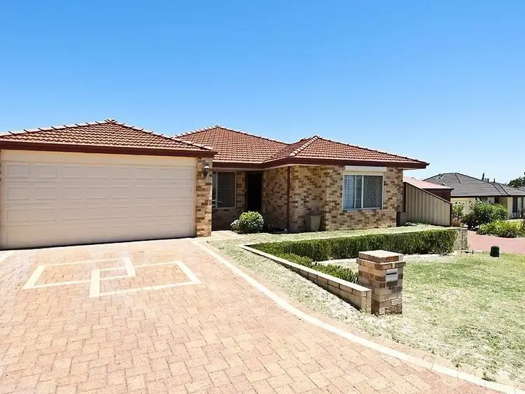 23 Fortescue Bend, Gosnells WA 6110