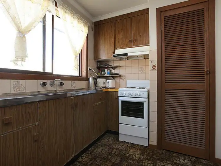Fifth view of Homely unit listing, 2/72 Civic Parade, Altona VIC 3018
