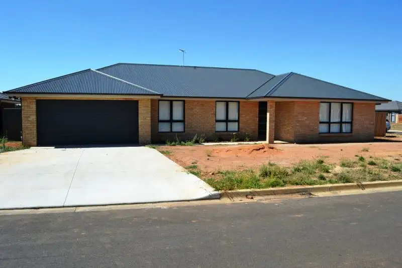 Main view of Homely house listing, 2 Elberta Street, Orange NSW 2800