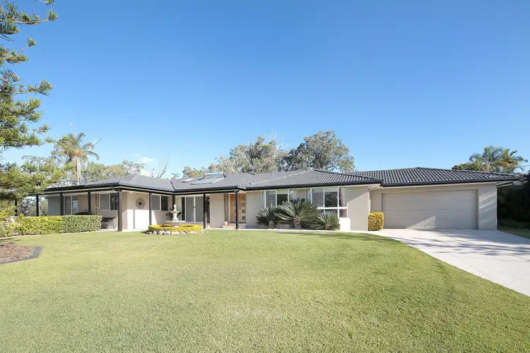 11 Peony Way, Gaven QLD 4211