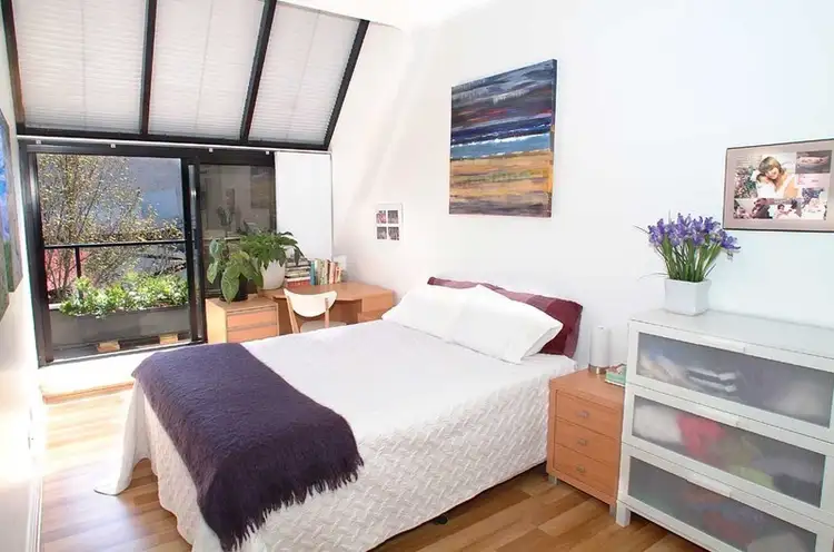 Fourth view of Homely apartment listing, 201/402 Pacific Highway, Crows Nest NSW 2065