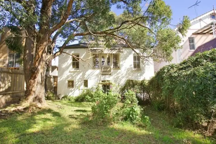 31 WOODLANDS Road, Ashbury NSW 2193