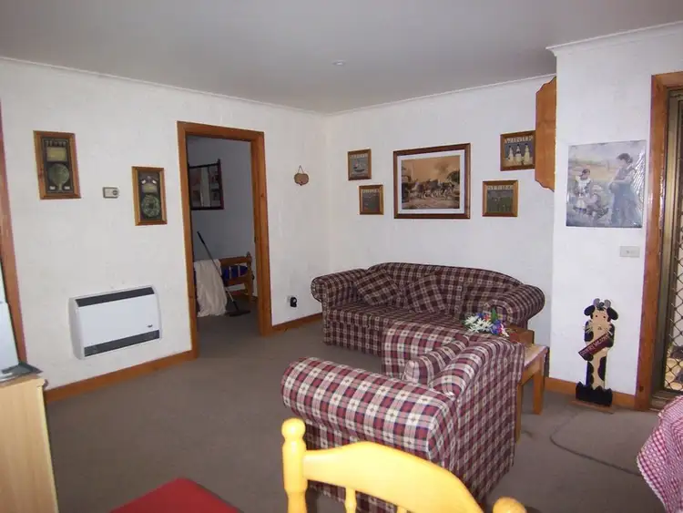 Third view of Homely unit listing, 1/896 Great Alpine Road, Freeburgh VIC 3741