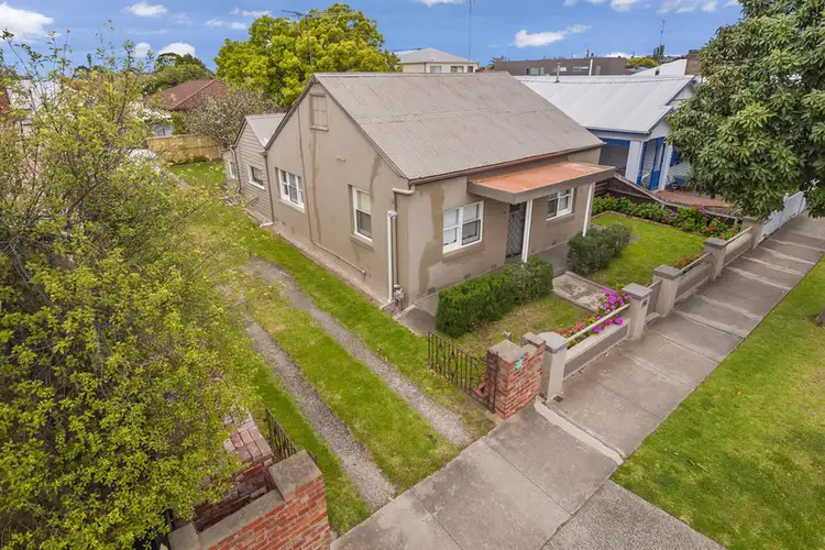 57 Noble Street, Newtown VIC 3220