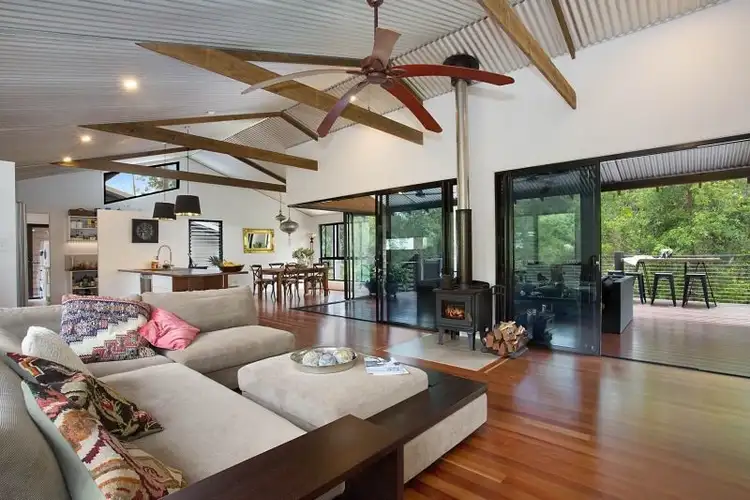 220 Carrington Road, Bonogin QLD 4213