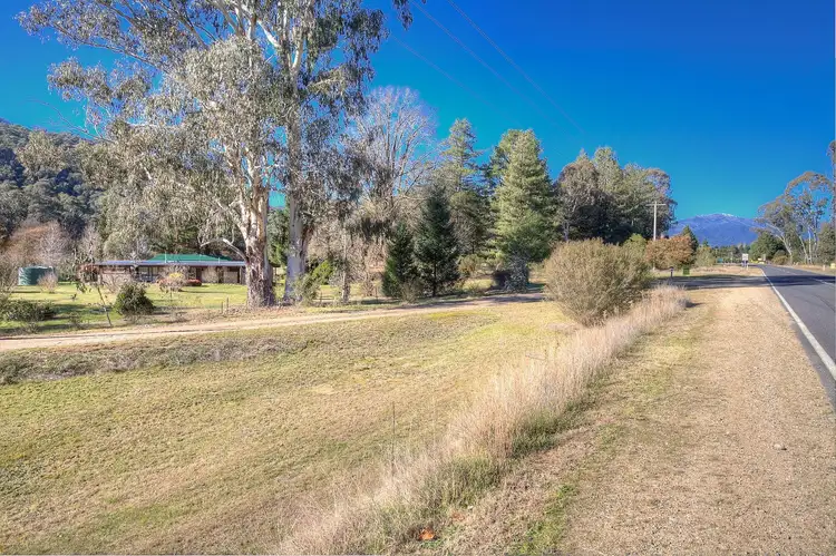871 Great Alpine Road, Freeburgh VIC 3741