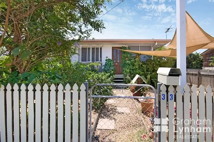 33 Bayswater Terrace, Hyde Park QLD 4812