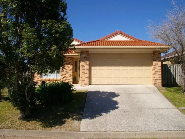 2 Redwing Court, Burleigh Waters QLD 4220