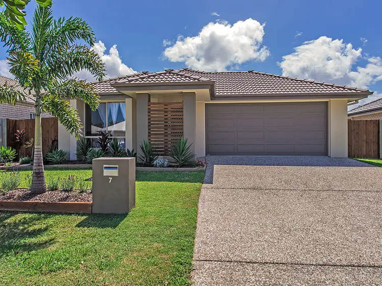 7 Paloona Street, Caloundra West QLD 4551