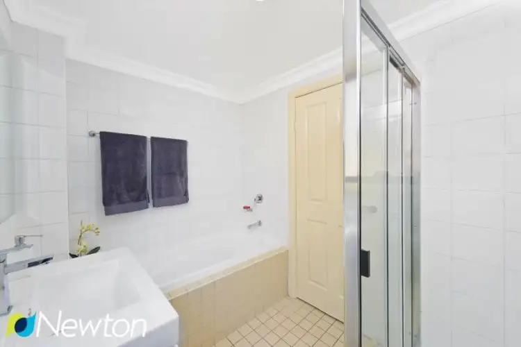 Fifth view of Homely apartment listing, 9/52 President Avenue, Caringbah NSW 2229