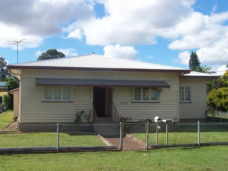 102a Thorn Street, Ipswich QLD 4305