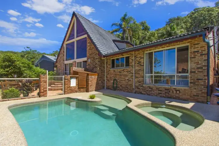 Second view of Homely house listing, 148 Broadwater Drive, Saratoga NSW 2251