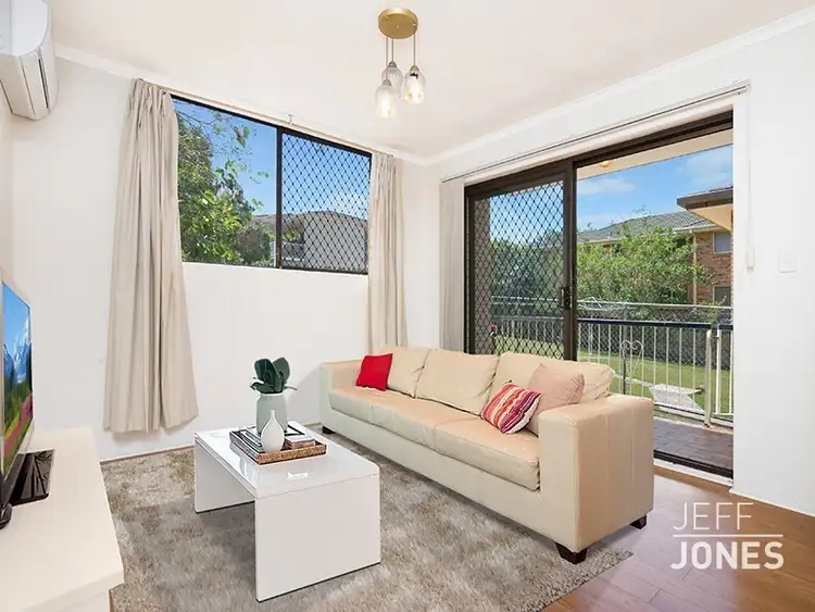 Main view of Homely unit listing, 1/110 Pembroke Road, Coorparoo QLD 4151