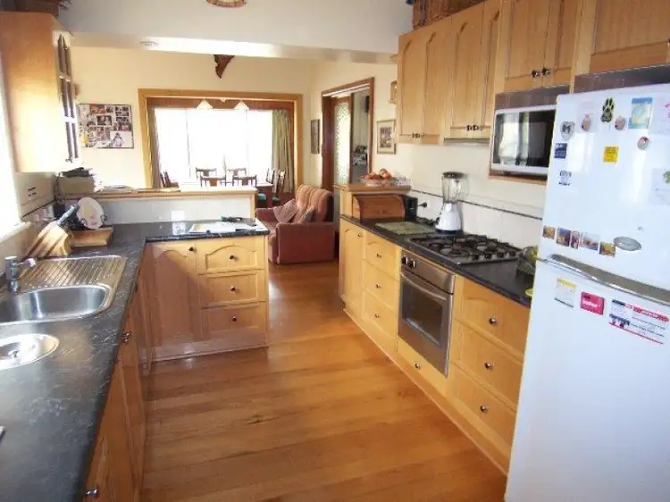 Fifth view of Homely house listing, 19 McConnells Lane, Porepunkah VIC 3740
