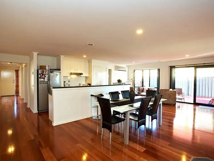 12 Dyson Way, Point Cook VIC 3030