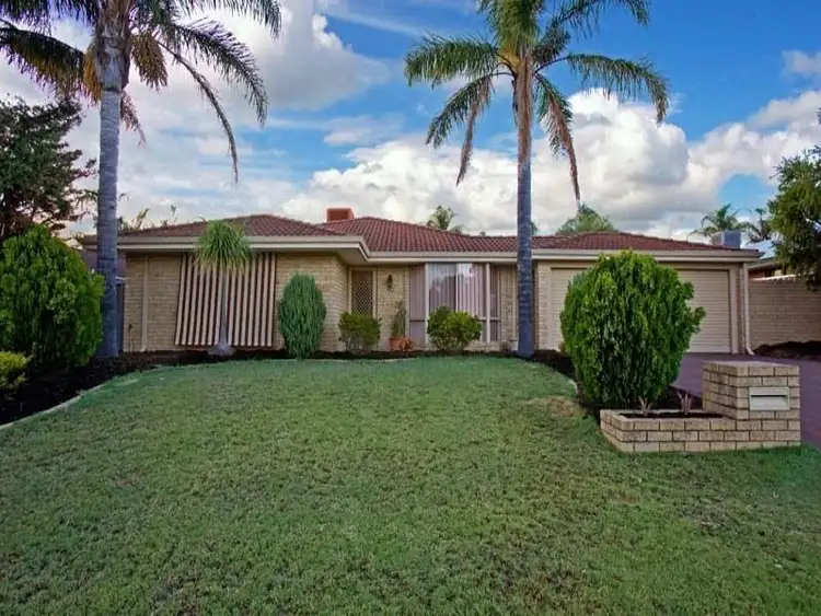 10 Goshawk Place, Huntingdale WA 6110