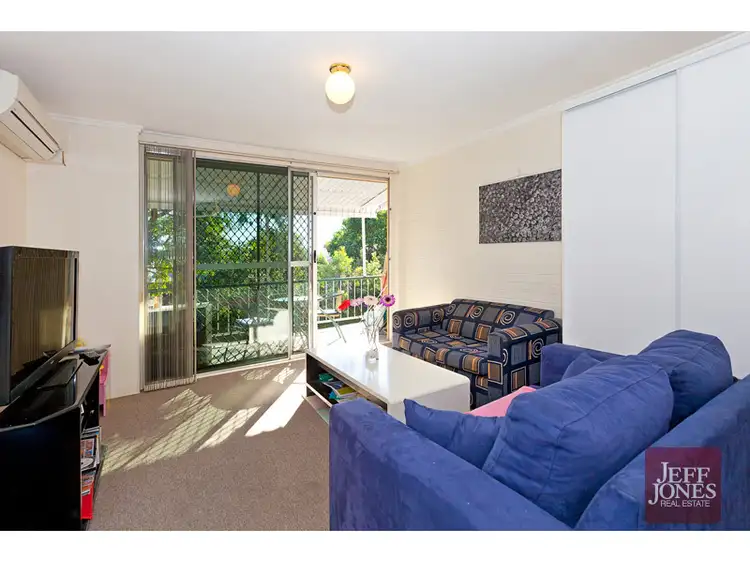 Third view of Homely unit listing, 3/327a Cornwall Street, Greenslopes QLD 4120