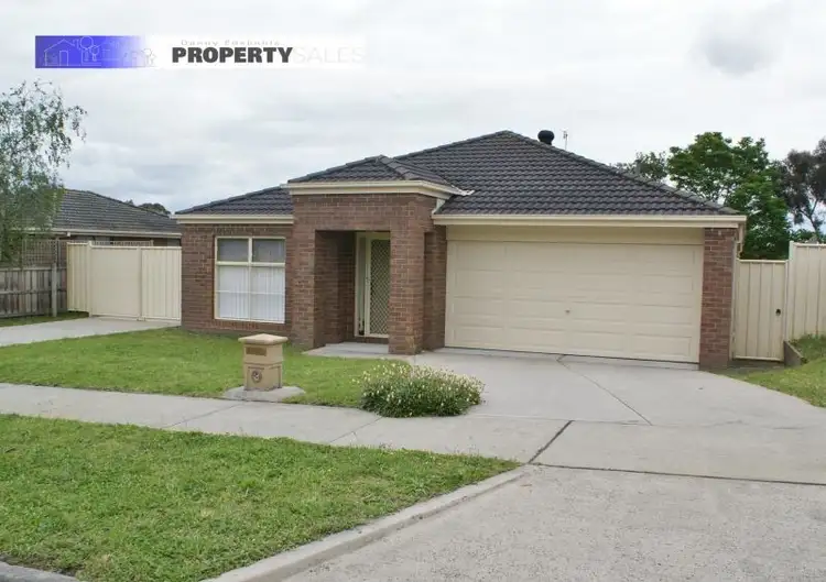 21 Dinwoodie Drive, Newborough VIC 3825