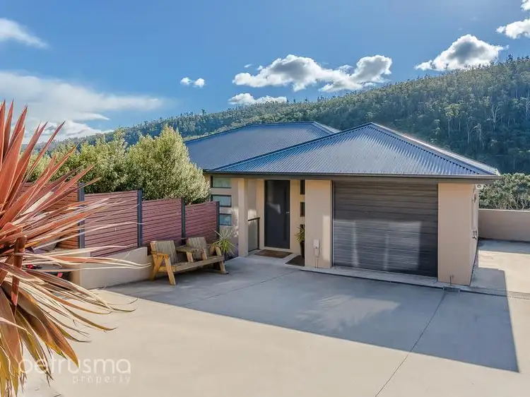 2/114 Currajong Street, Mornington TAS 7018