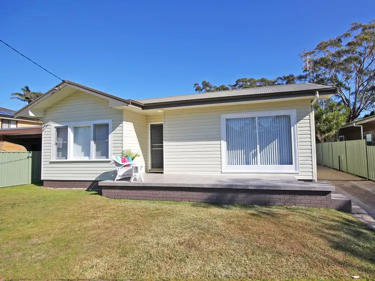 Main view of Homely house listing, 46 Rigney Street, Shoal Bay NSW 2315