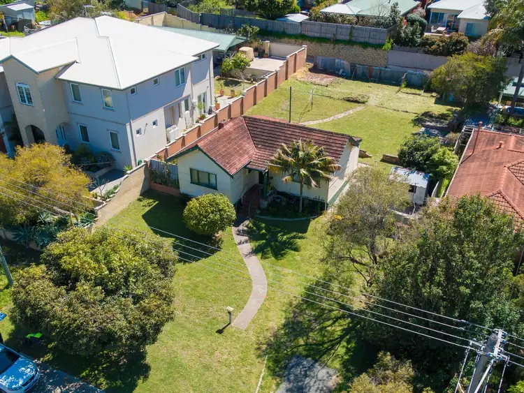 17 Beagle Street, Mosman Park WA 6012