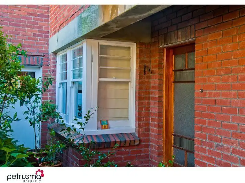 Main view of Homely unit listing, 1/18 Auvergne Avenue, Mount Stuart TAS 7000