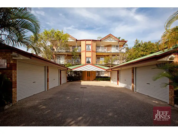 4/61 Main Avenue, Coorparoo QLD 4151