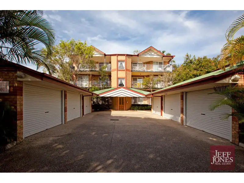 Main view of Homely unit listing, 4/61 Main Avenue, Coorparoo QLD 4151