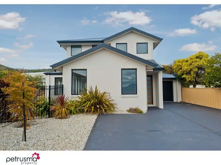 2/58 Tranmere Road, Howrah TAS 7018