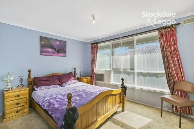 Fourth view of Homely house listing, 32 CLAIRMONT AVENUE, Cranbourne VIC 3977