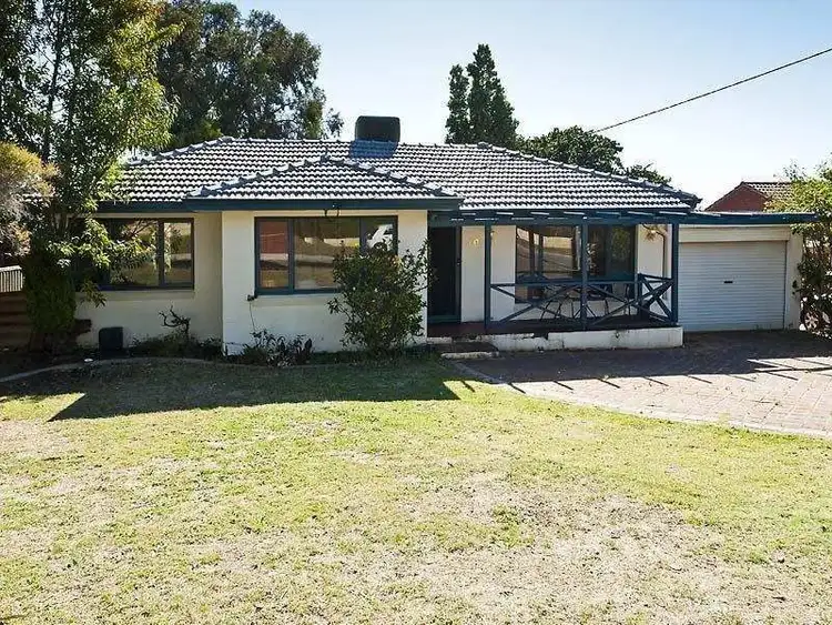 60 Derry Avenue, Mount Nasura WA 6112