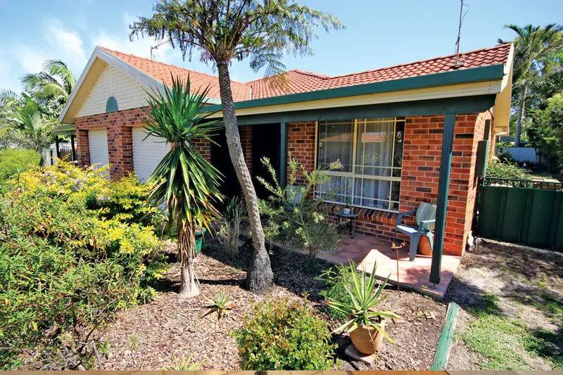 Main view of Homely semi-detached listing, 2/15 Yachtsman Crescent, Salamander Bay NSW 2317