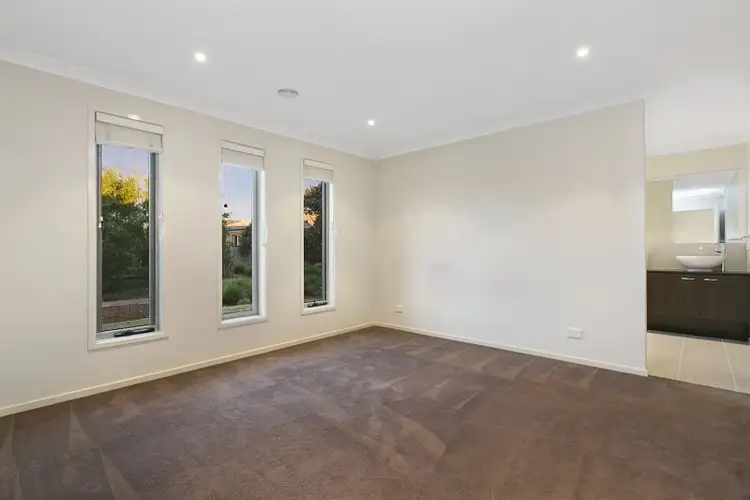 Fifth view of Homely house listing, 3 MARBEC PLACE, Lyndhurst VIC 3975