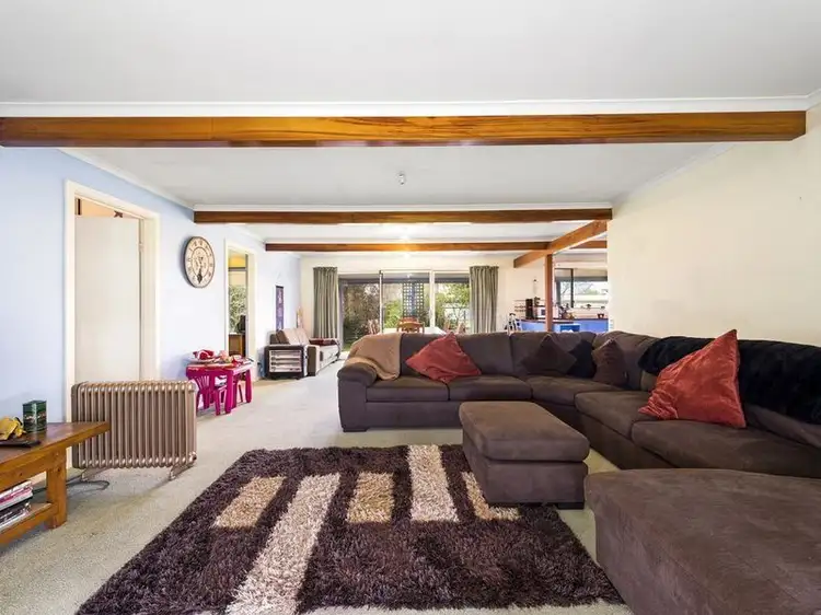 8 Barrand Street, Apollo Bay VIC 3233
