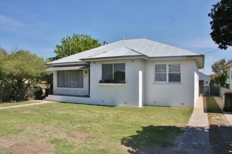 92 Hereford Street, Bathurst NSW 2795