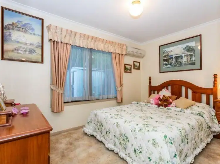 Fourth view of Homely house listing, 18 Itea Court, Regents Park QLD 4118