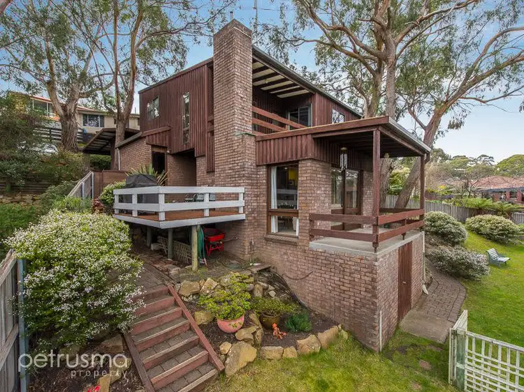 3 Marion Court, Lindisfarne TAS 7015