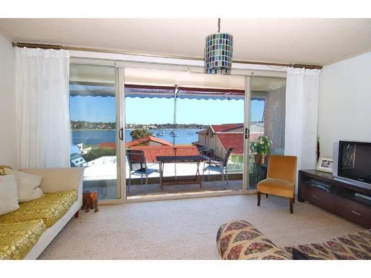 2/311 Victoria
Place, Drummoyne NSW 2047