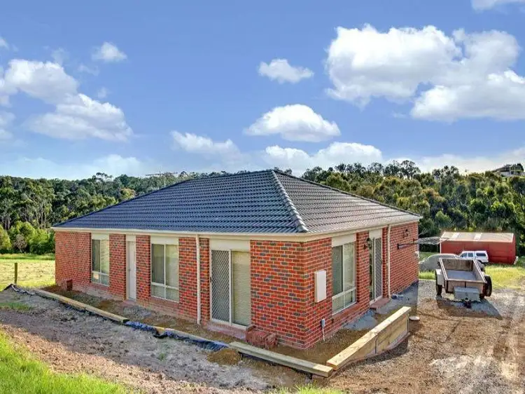 27B BADEN DRIVE, Wandong VIC 3758