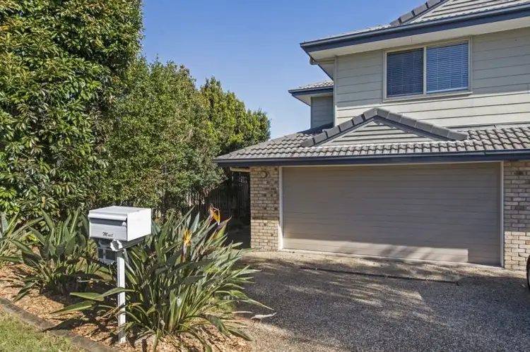 Second view of Homely semi-detached listing, 1/25 Cranberrie Cresent, Pimpama QLD 4209