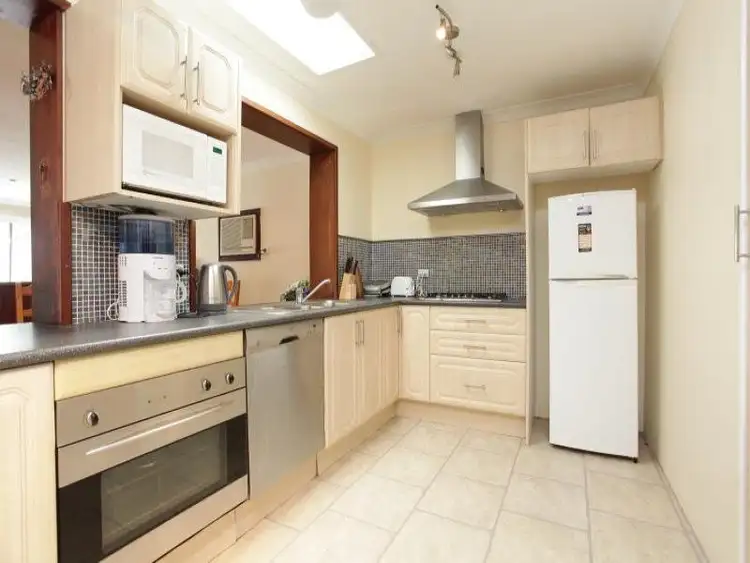 Fifth view of Homely house listing, 6 Pioneer Drive, Thornlie WA 6108