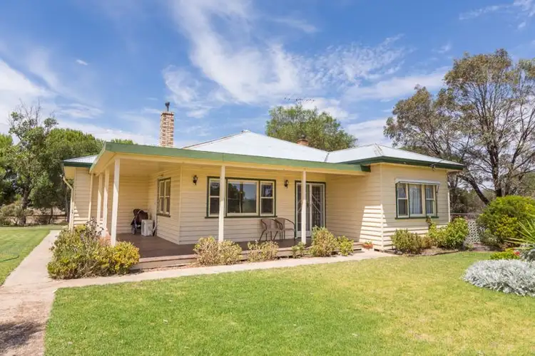 147 Netherway Drive, Quantong VIC 3401