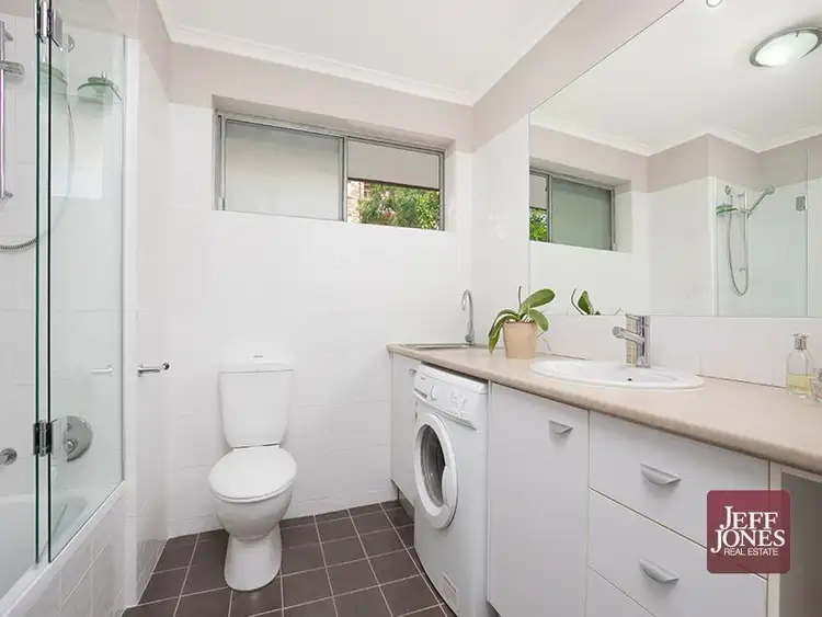 Sixth view of Homely unit listing, 6/68 Pembroke Road, Coorparoo QLD 4151